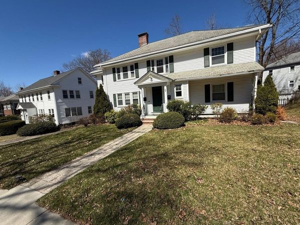 66 Westchester Rd, Unit 1, Newton, MA 02458