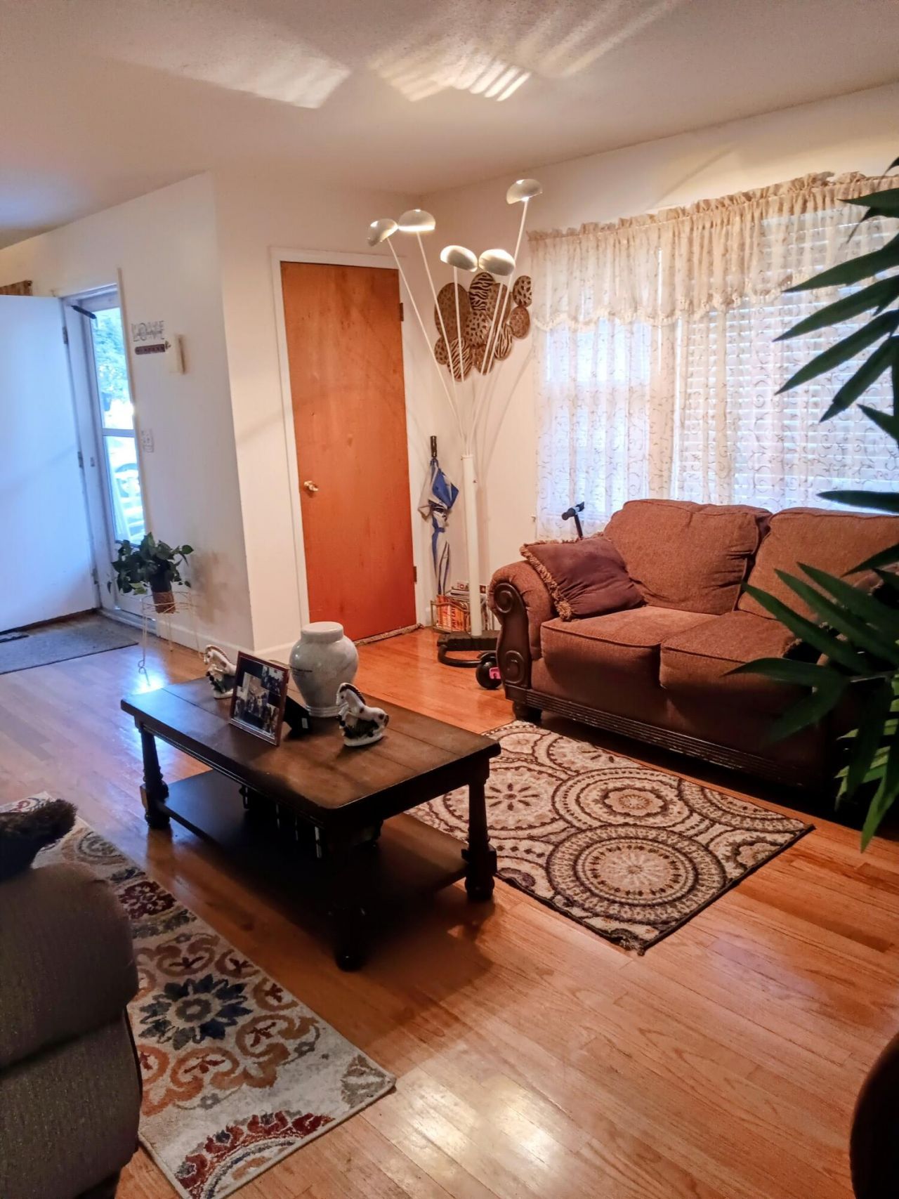 841 Adden Street Photo 8