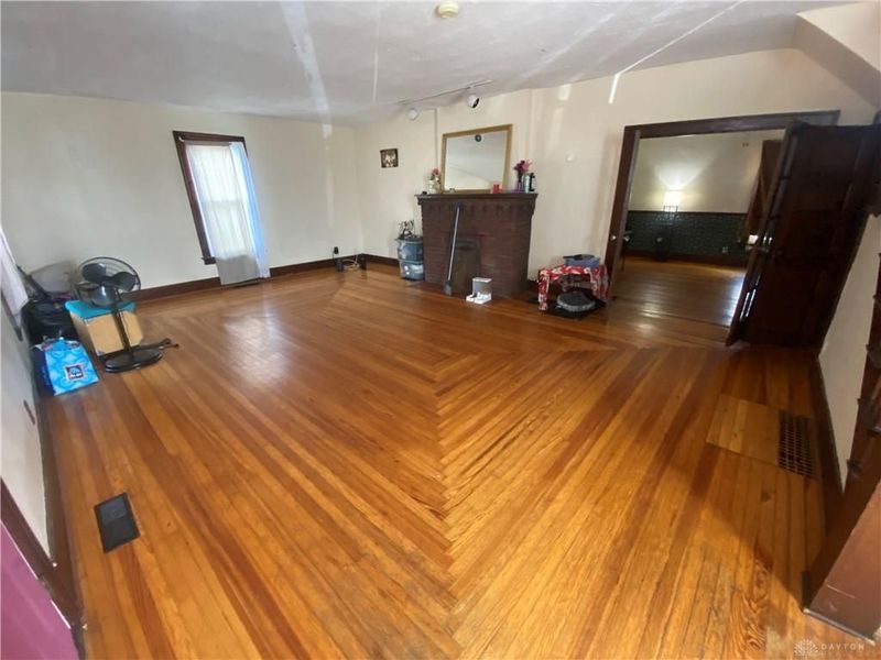 212 N Urbana Street, South Vienna, OH 45369 Photo 2