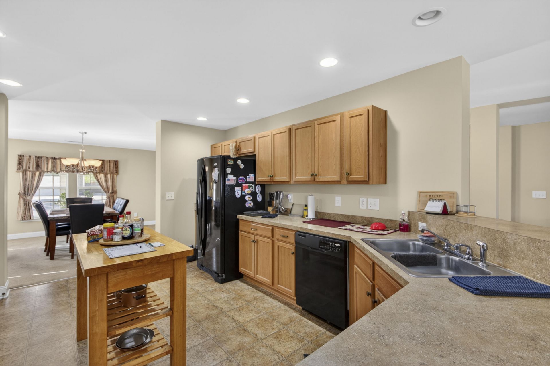 414 Glenmore Drive Photo 13