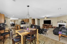 414 Glenmore Drive photo 4