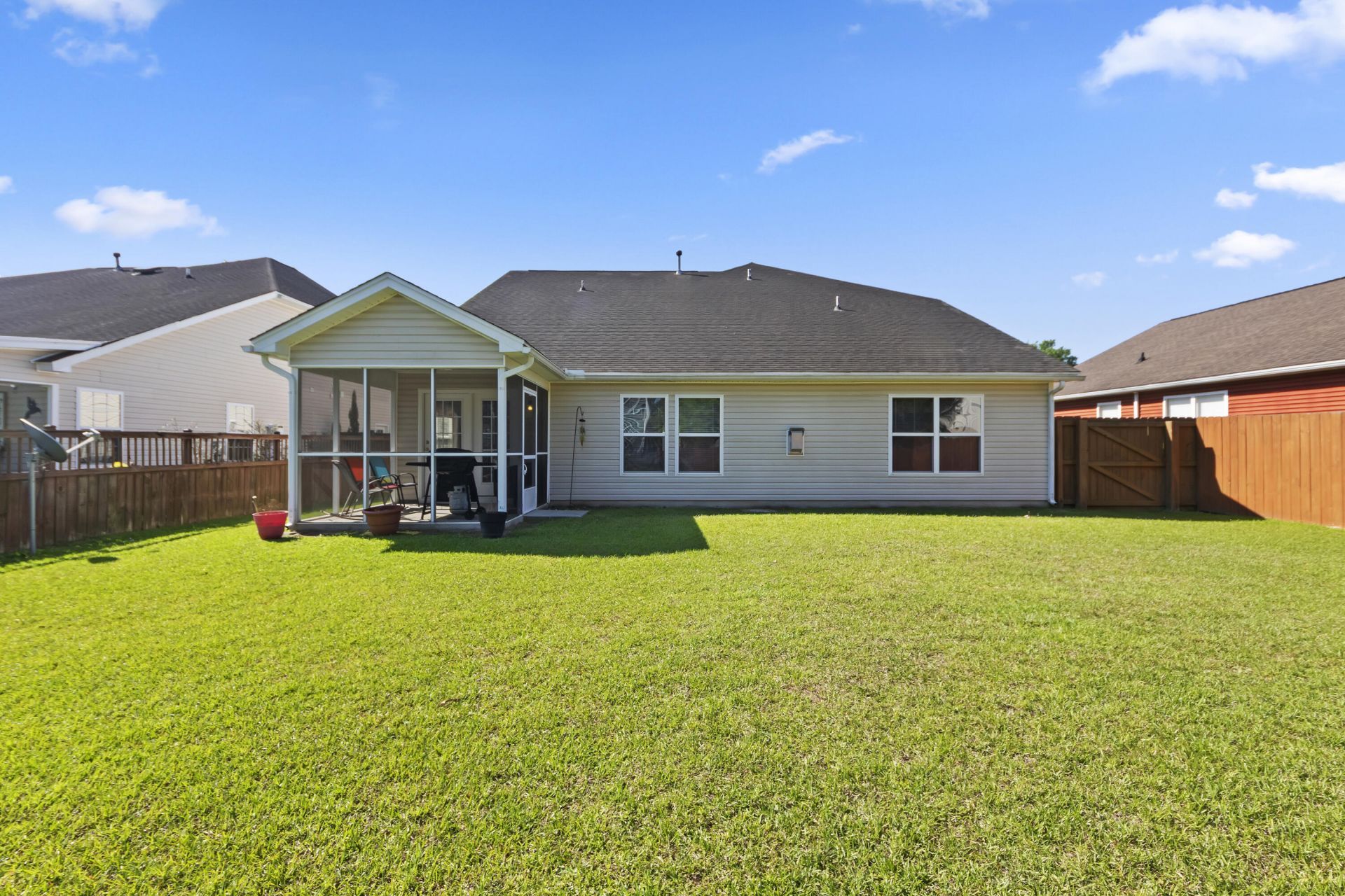 414 Glenmore Drive Photo 36