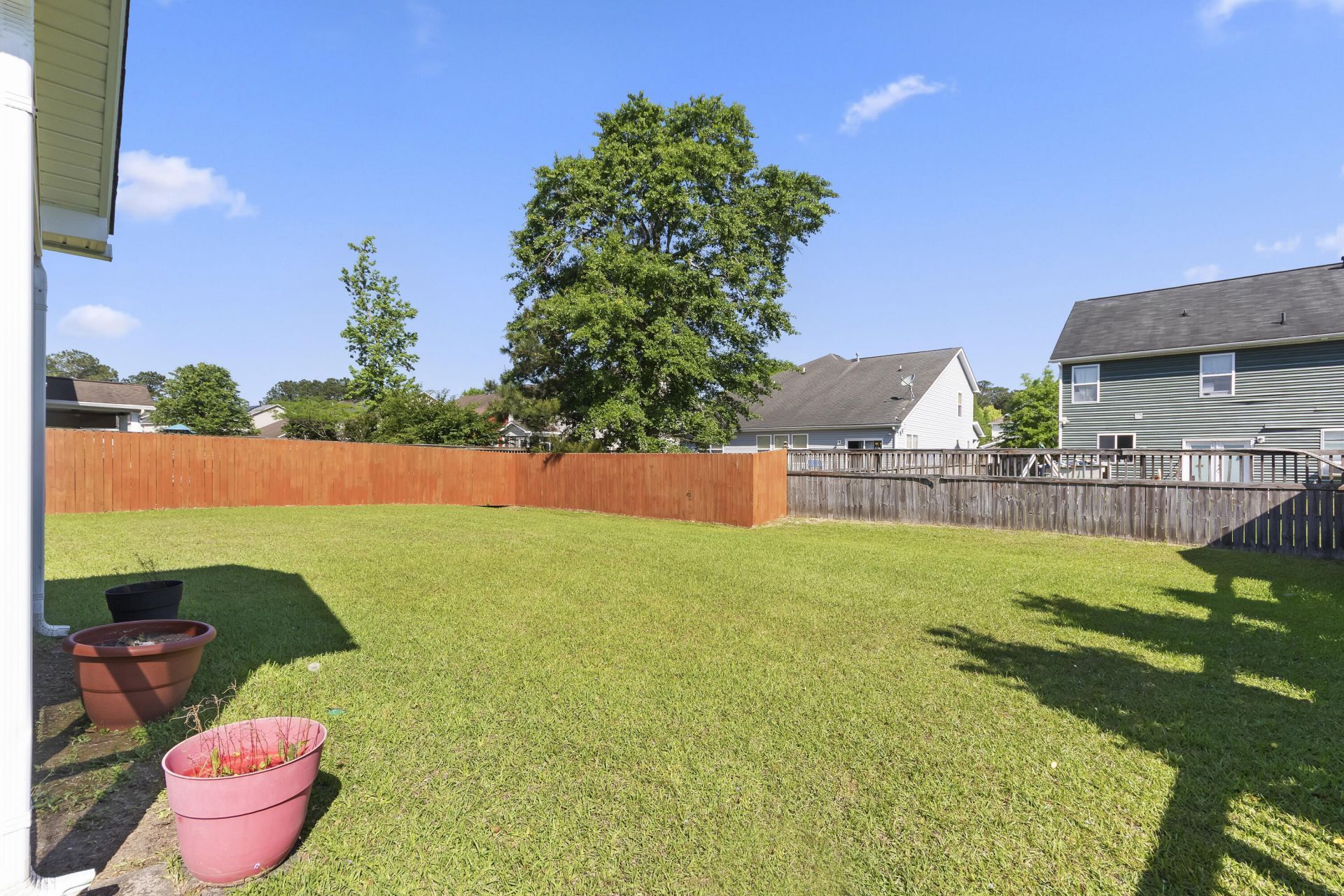 414 Glenmore Drive Photo 37