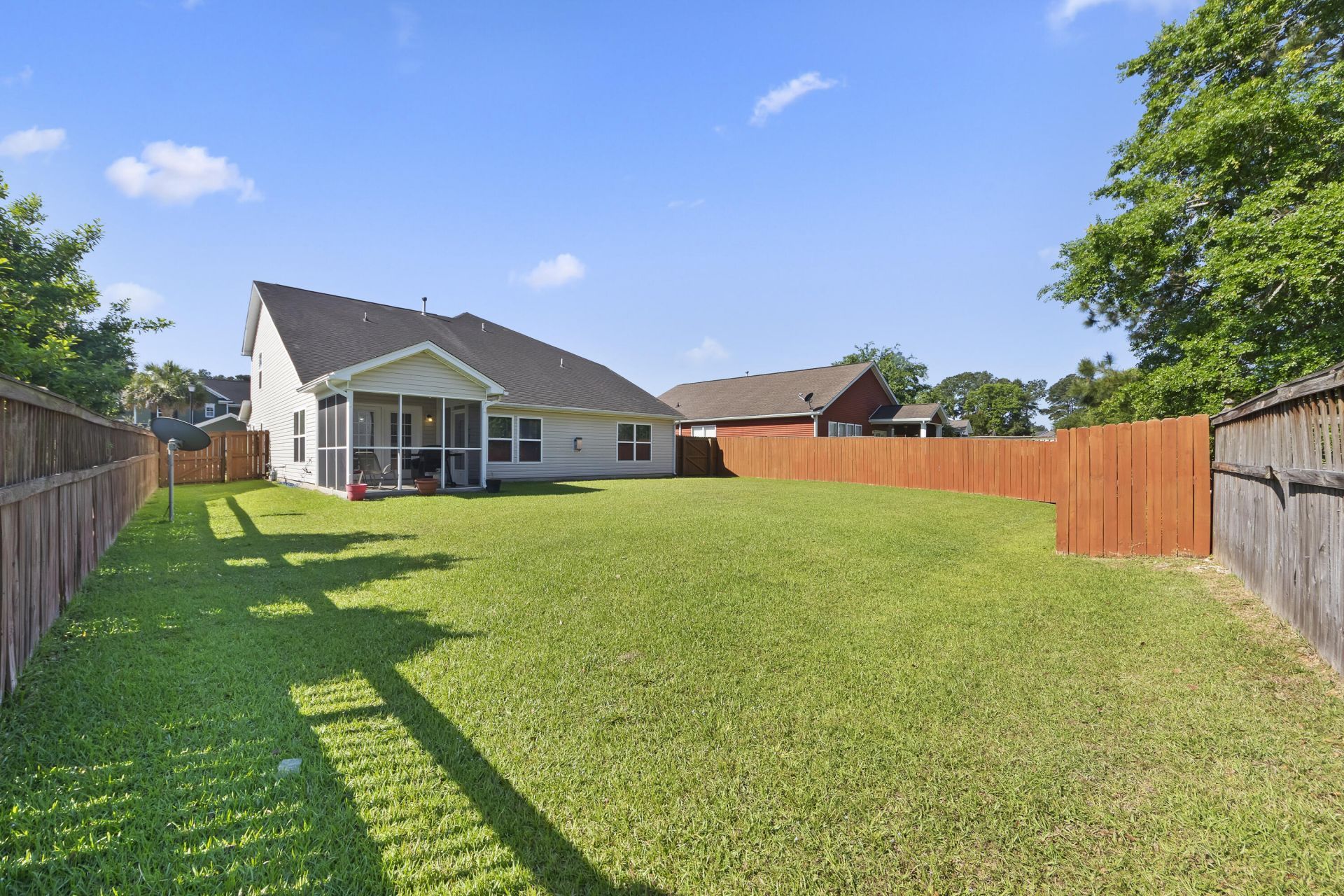 414 Glenmore Drive Photo 37