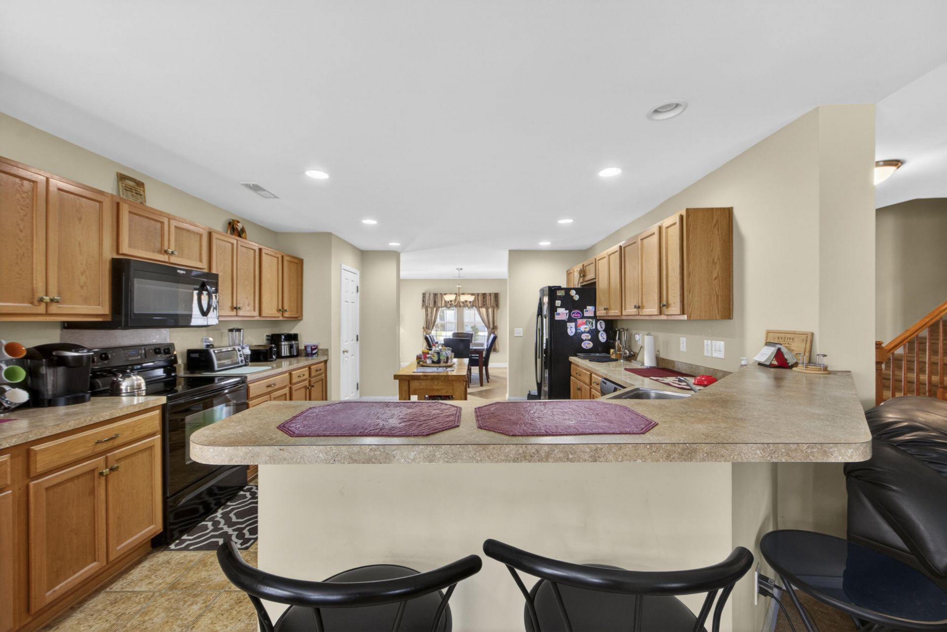 414 Glenmore Drive Photo 5