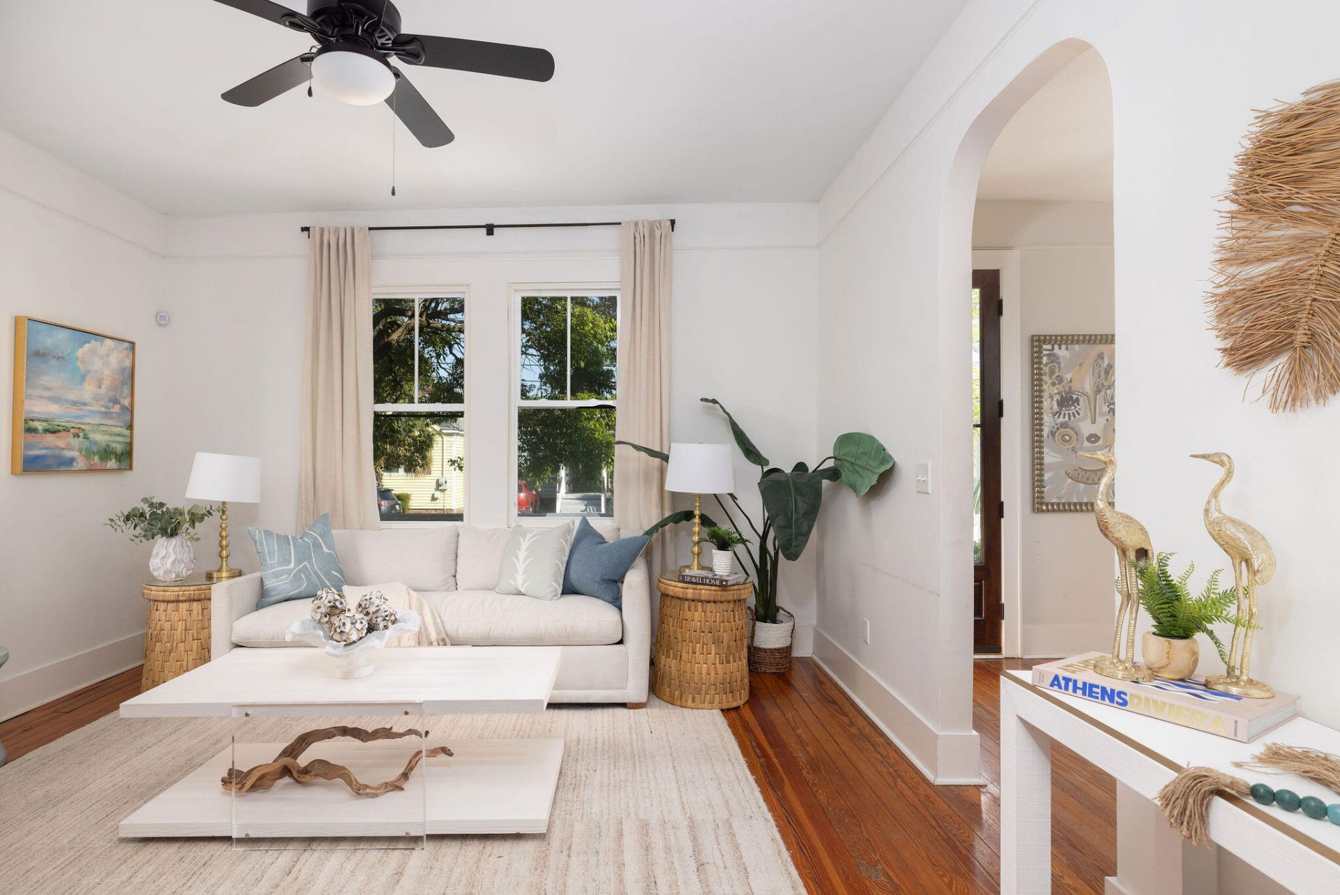 21 Cleveland Street Photo 10