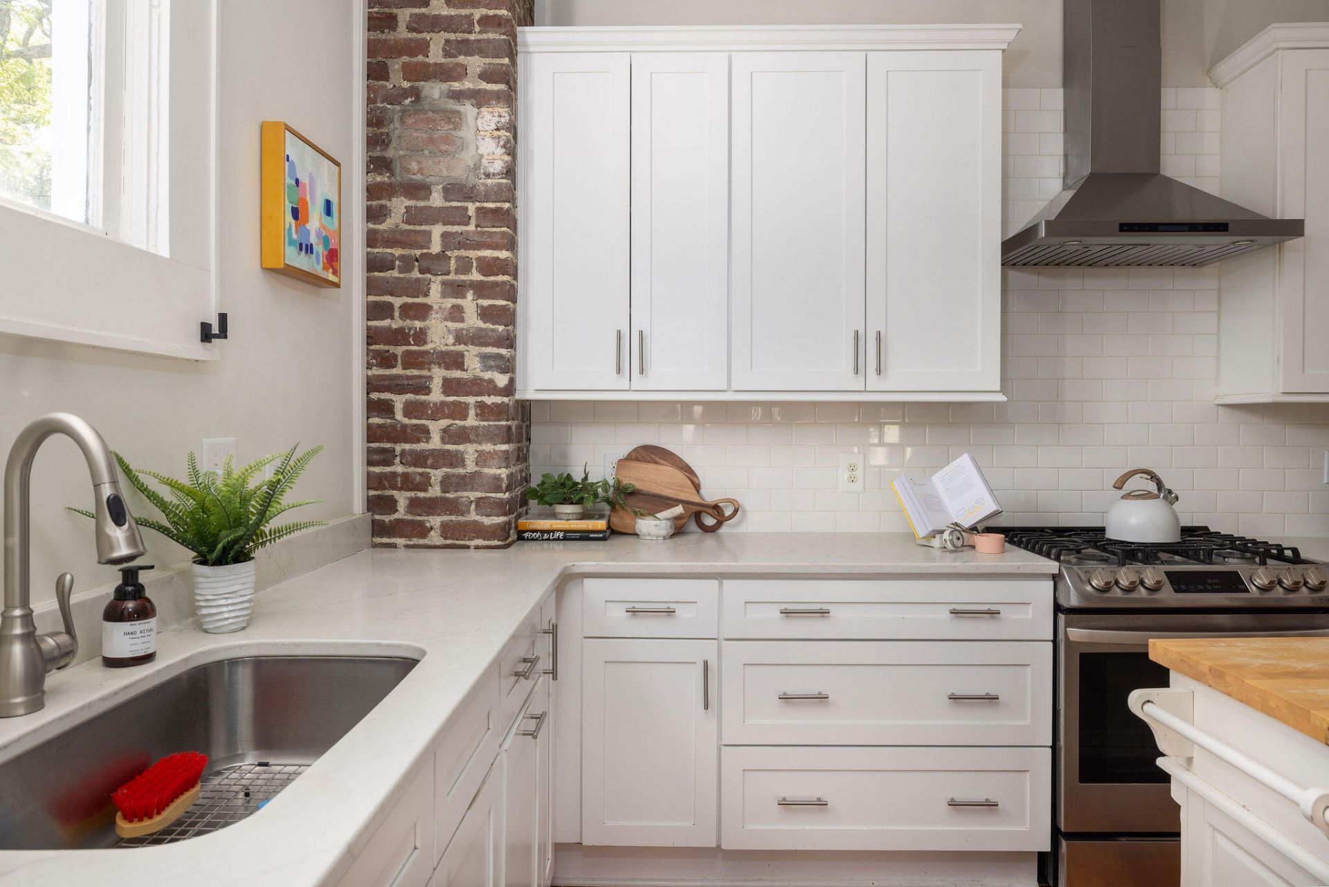 21 Cleveland Street Photo 23