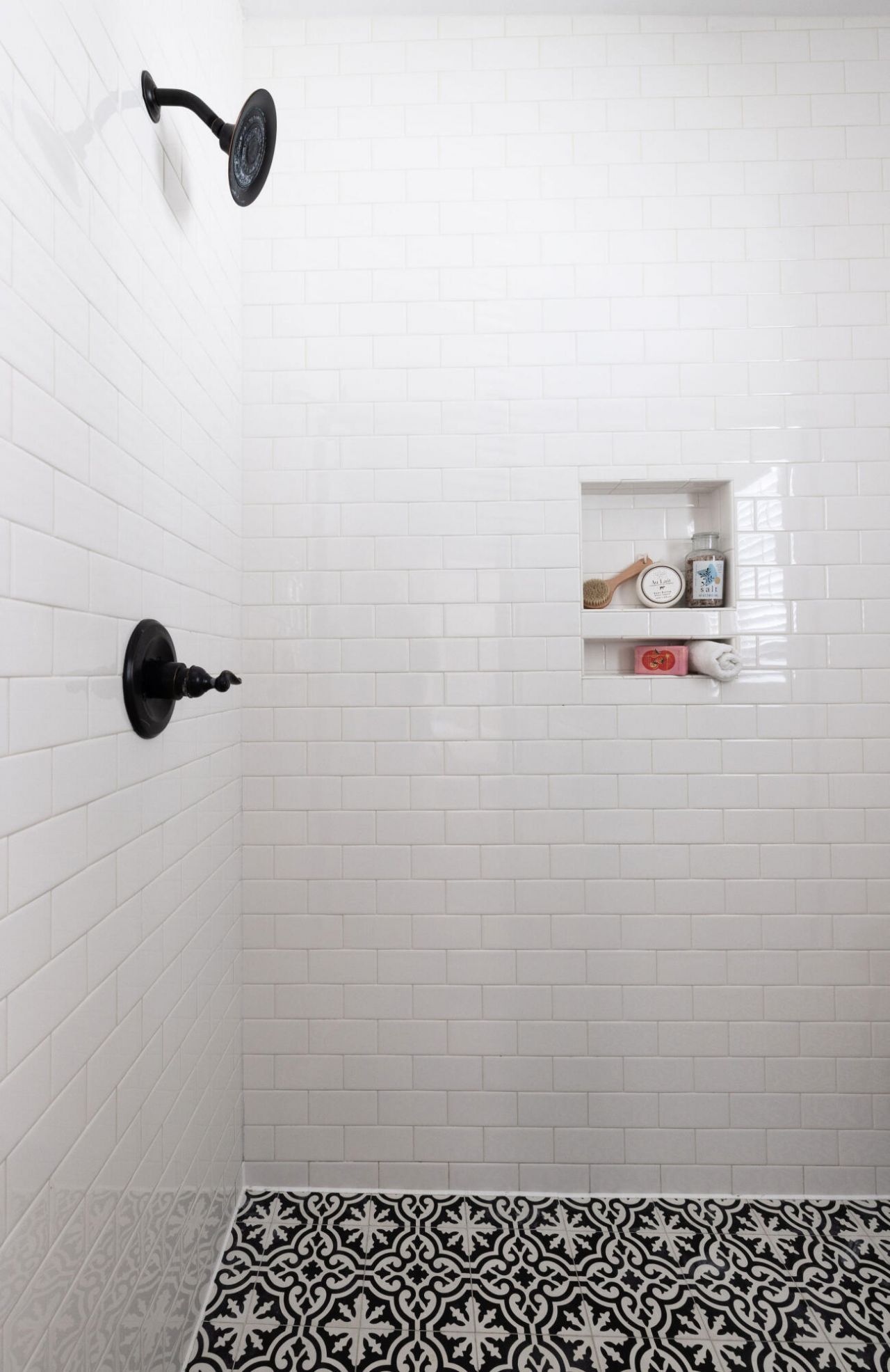 21 Cleveland Street Photo 36