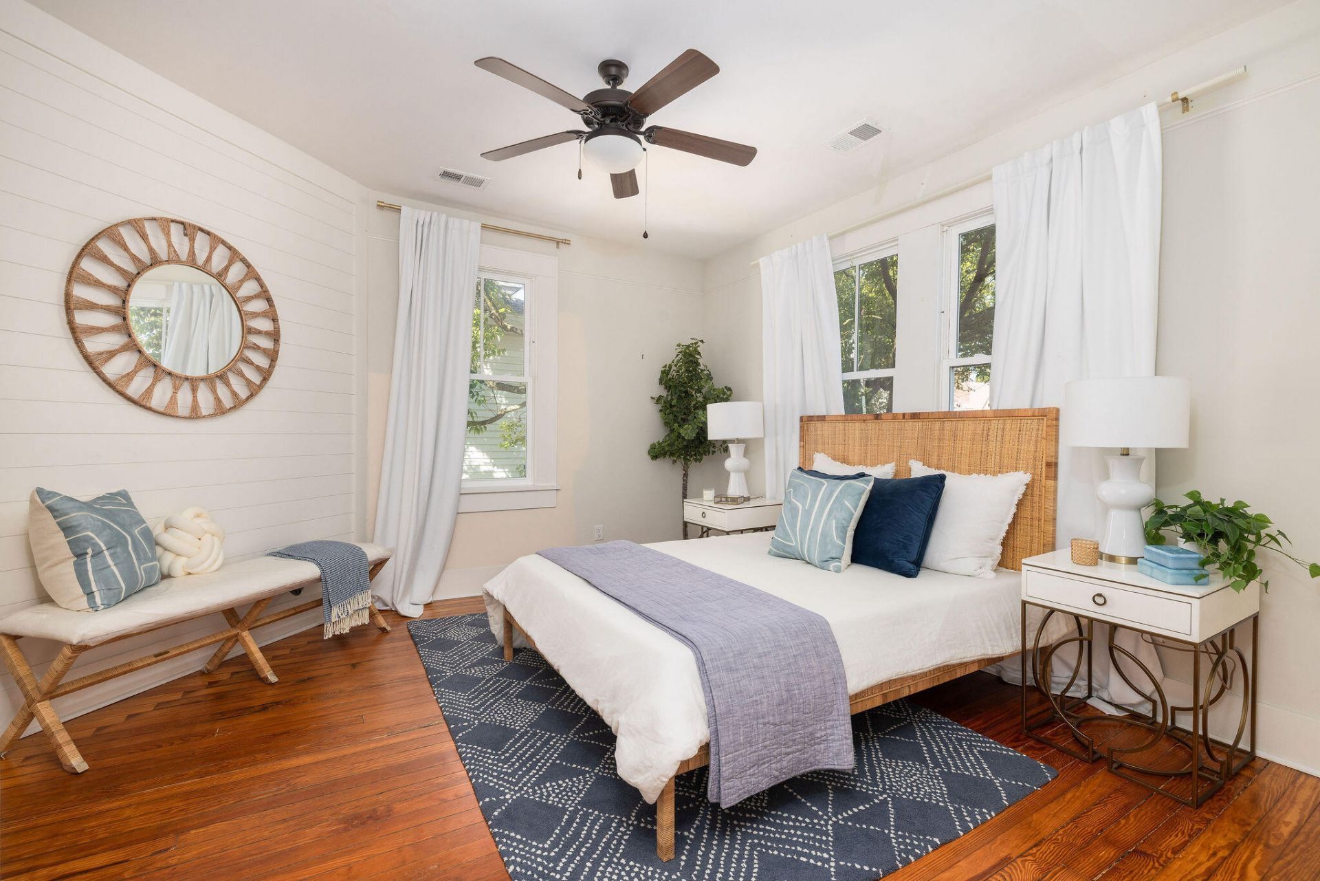 21 Cleveland Street Photo 38