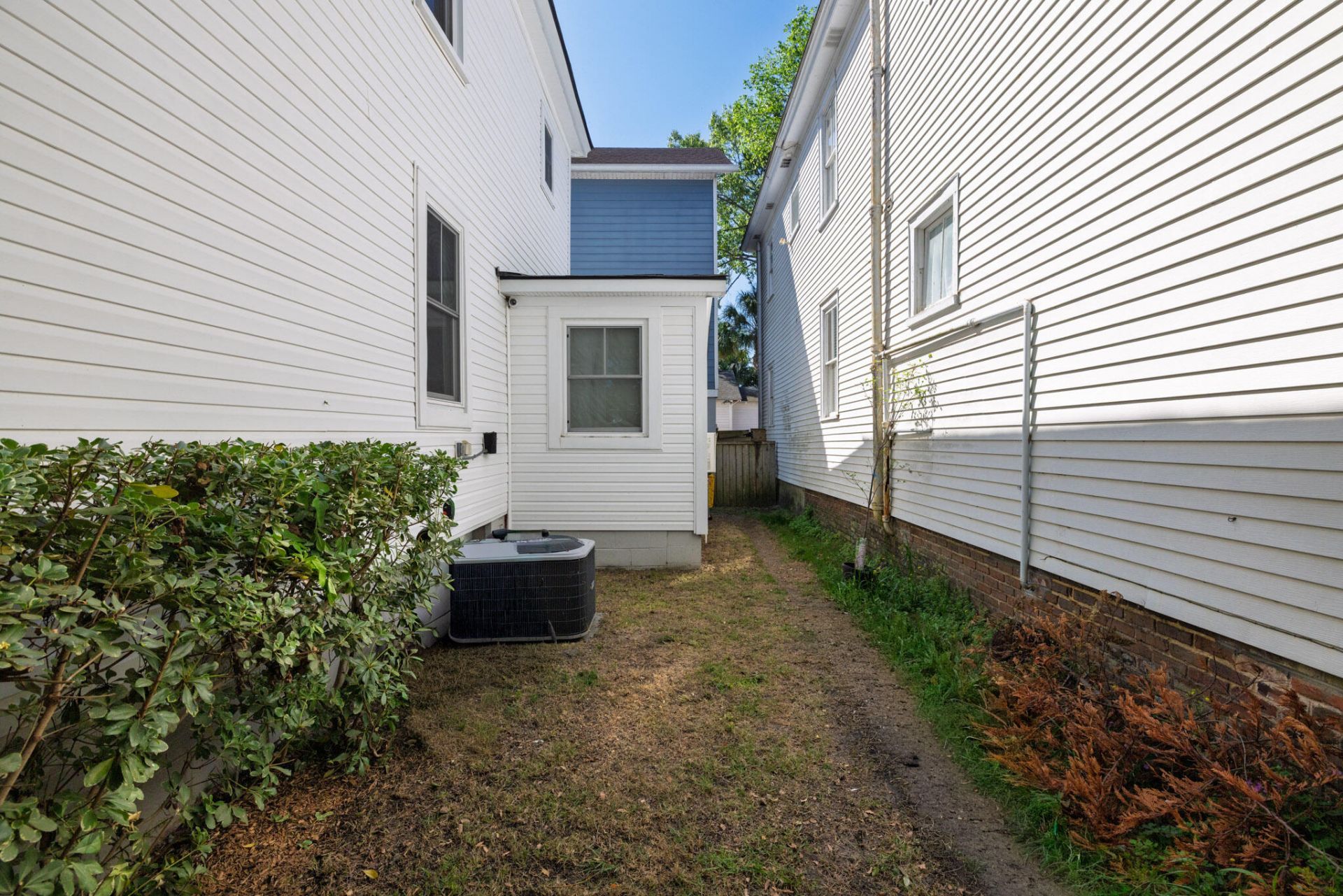 21 Cleveland Street Photo 45