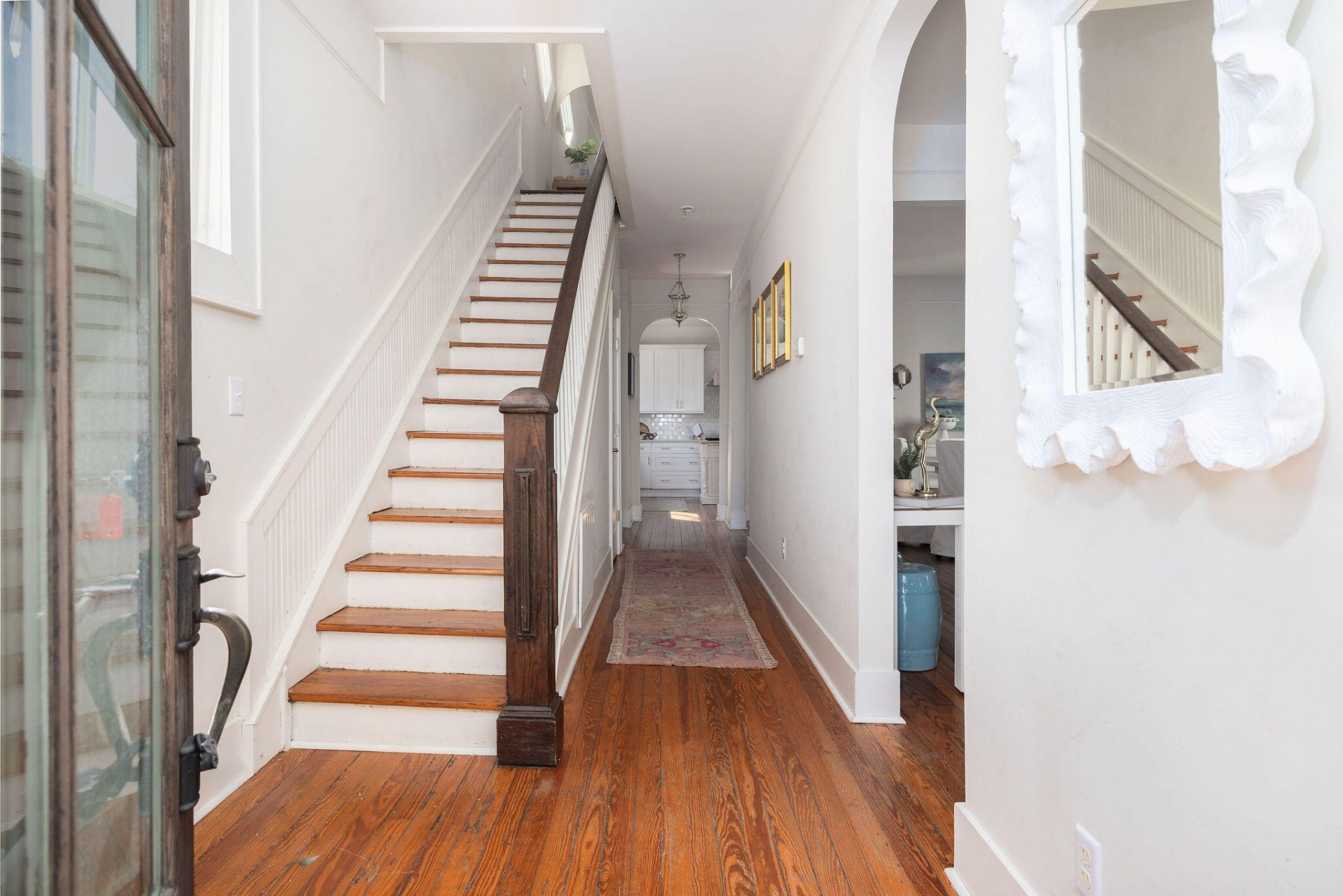 21 Cleveland Street Photo 7