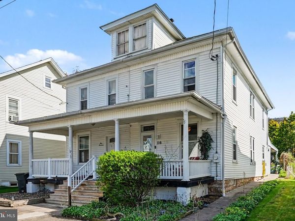 116 W BROAD STREET , ELIZABETHVILLE, PA 17023