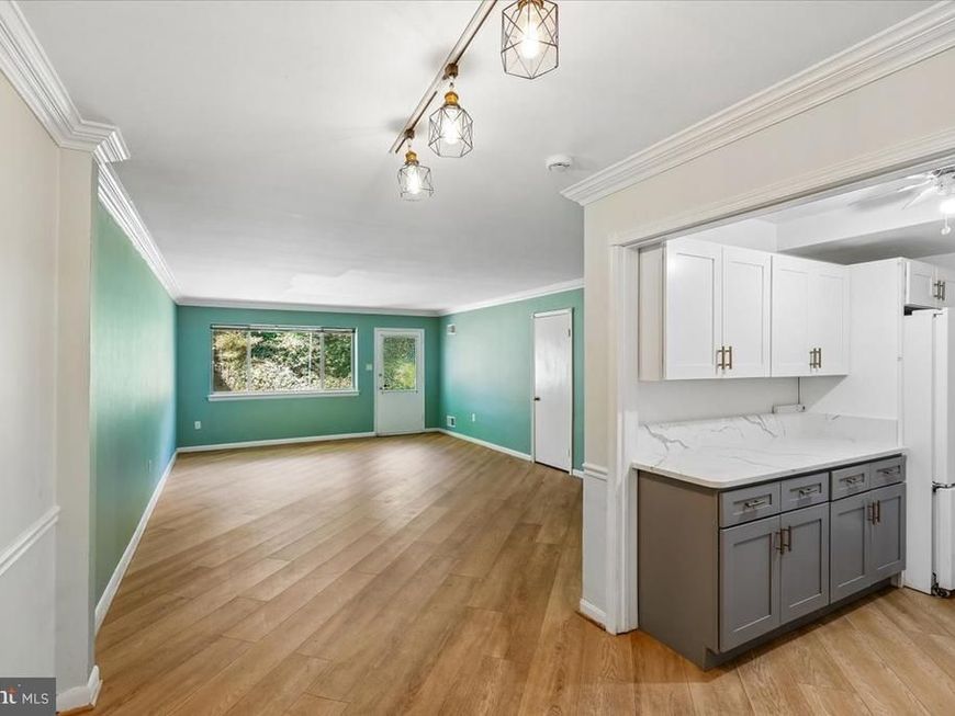 5011 Sentinel Drive, Unit 61, Bethesda, MD 20816 Main Photo