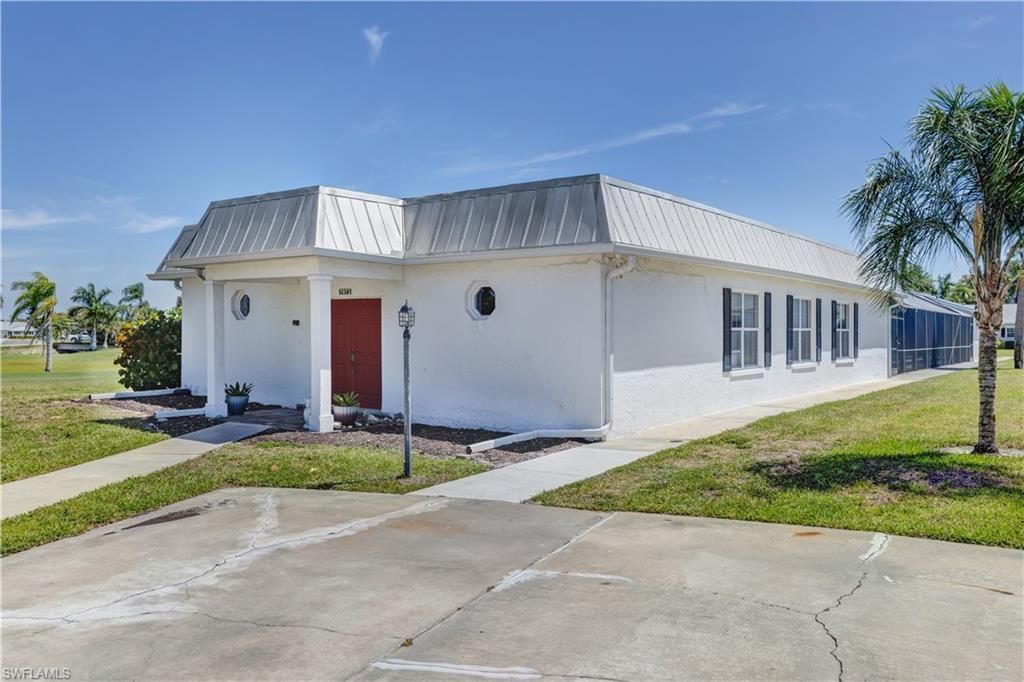 7079 Esquire Ct, Fort Myers, FL 33919 Photo