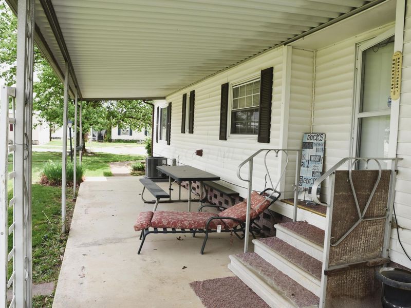 696 Riviera Court , Columbus, OH 43207 Photo 39