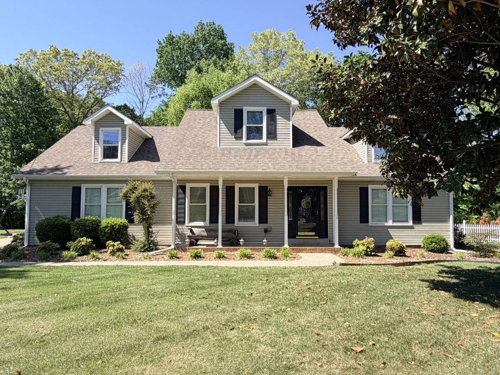 3424 Clearwater Dr, Clarksville, TN 37042 Main Photo