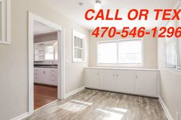 211 S 4th St.  photo 4