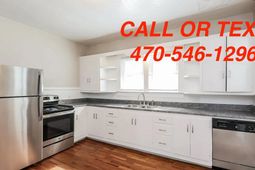 211 S 4th St.  photo 4