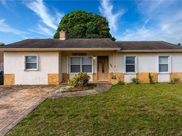 971 SW 83rd Avenue, North Lauderdale, FL 33068