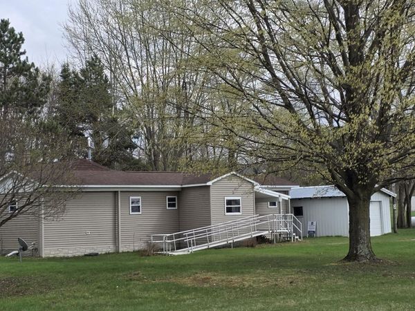 2152 N 116th Avenue, Hart, MI 49420