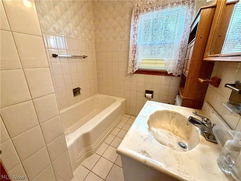 123 Clearview Ave, Weirton, WV 26062 Photo 18