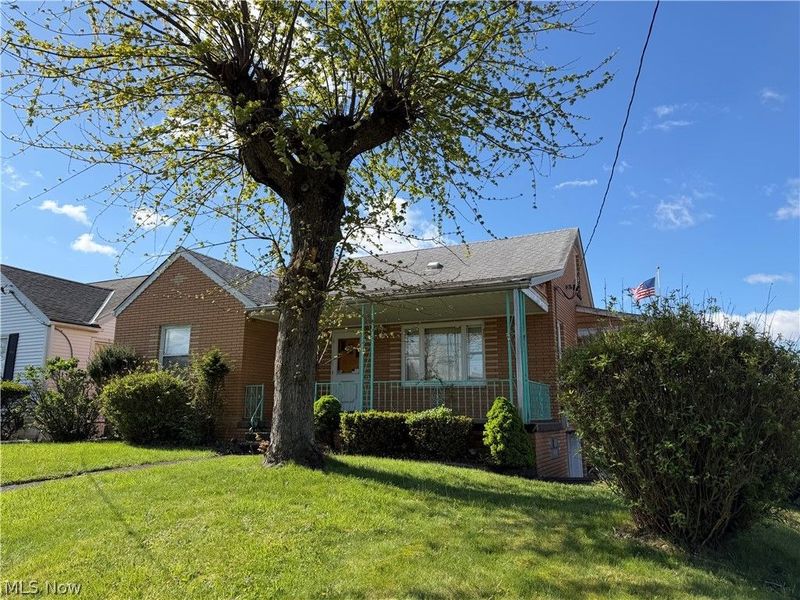 123 Clearview Ave, Weirton, WV 26062 Photo 3
