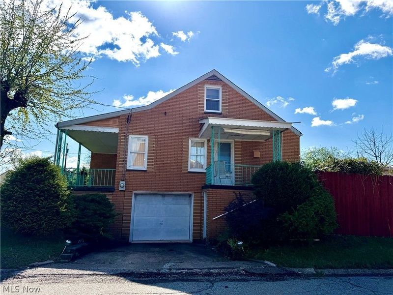 123 Clearview Ave, Weirton, WV 26062 Photo 4