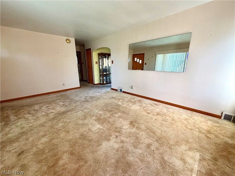 123 Clearview Ave, Weirton, WV 26062 Photo 7