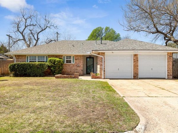 8305 S Linn Avenue, Oklahoma City, OK 73159