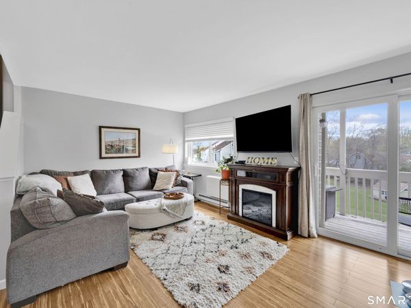 85 North Main, Unit 86, East Hampton, CT 06424