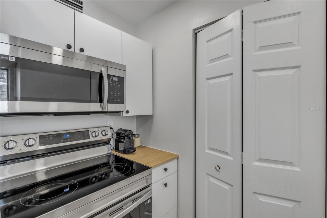 303 Ridge Boulevard , Unit 2100, Daytona Beach, FL 32119 Photo