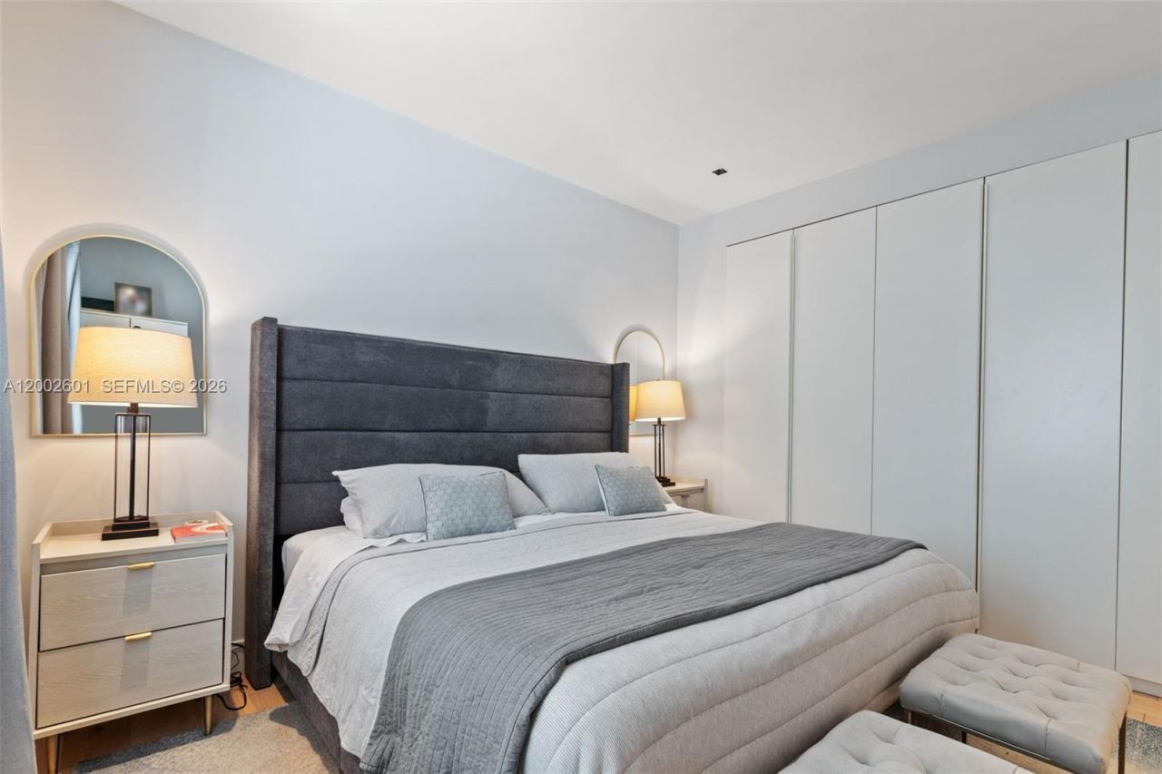 1502 El Rado St, Coral Gables, FL 33134 Photo