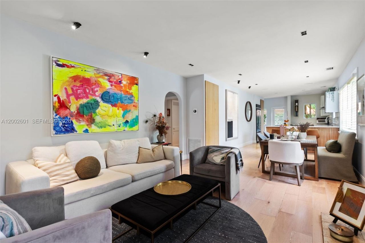 1502 El Rado St, Coral Gables, FL 33134 Photo