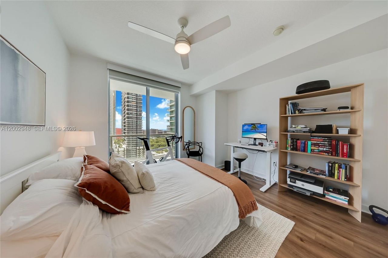 1111 SW 1st Ave , Unit 2719-N, Miami, FL 33130 Photo