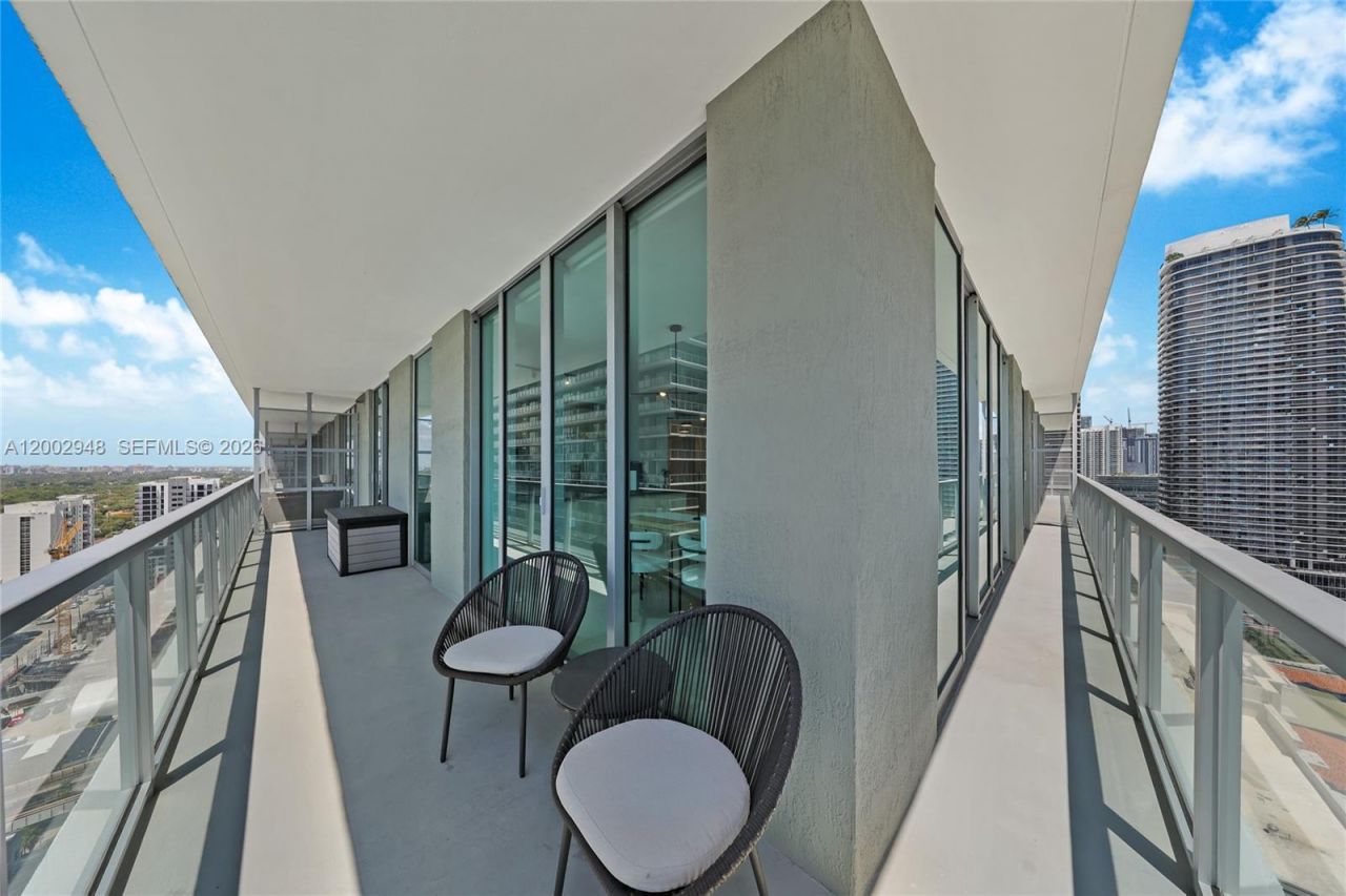 1111 SW 1st Ave , Unit 2719-N, Miami, FL 33130 Photo