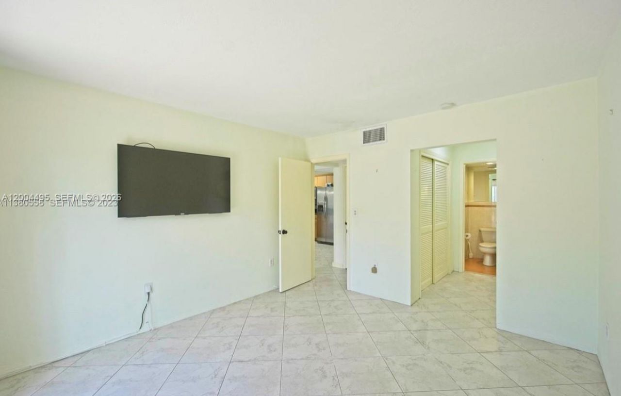 7401 SW 82nd St, Unit 207S, Miami, FL 33143 Photo