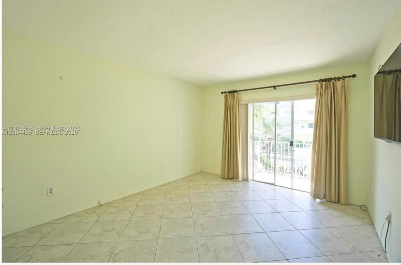 7401 SW 82nd St, Unit 207S, Miami, FL 33143 Photo