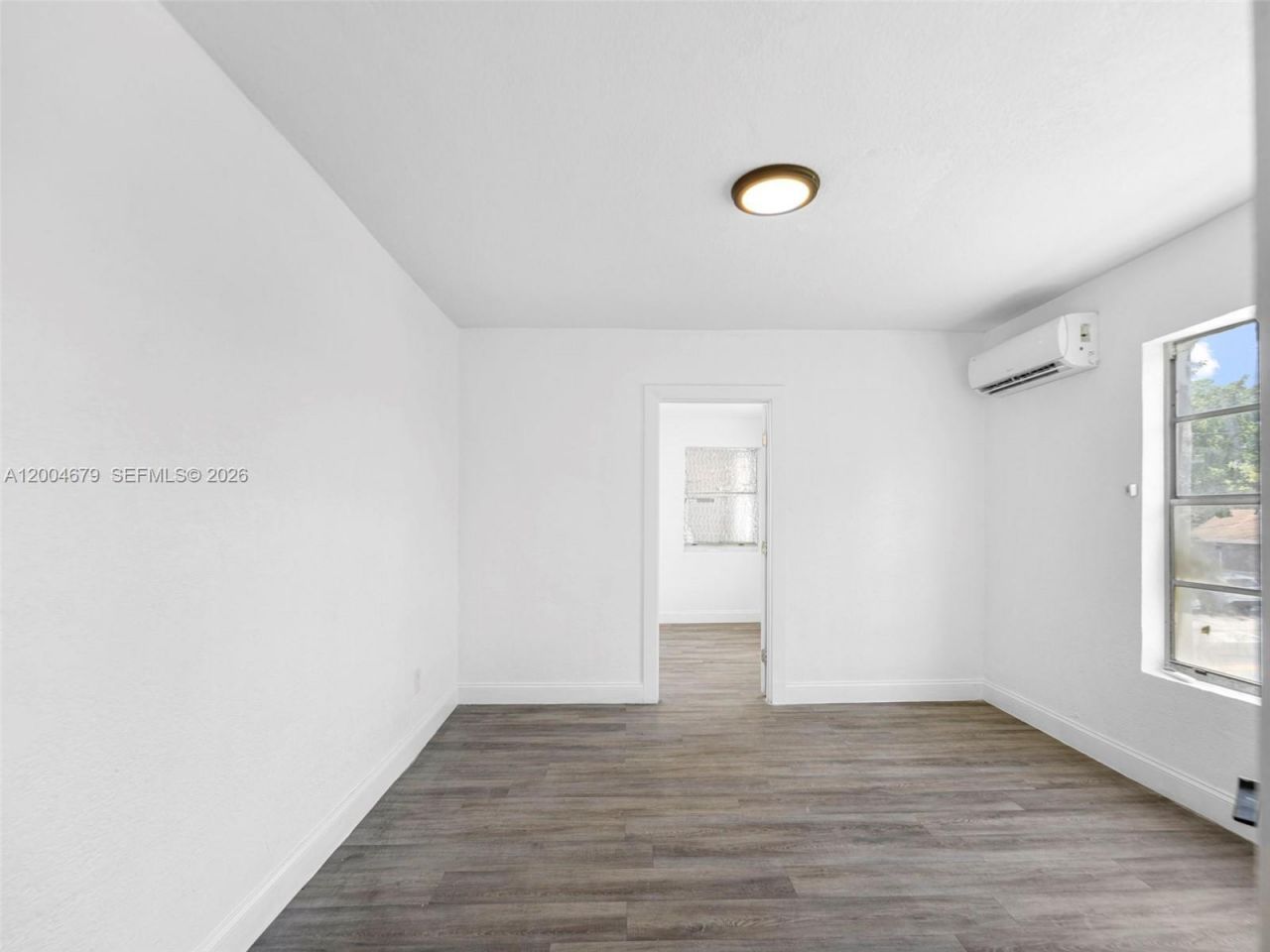 500 SW 8th St , Miami, FL 33130 Photo