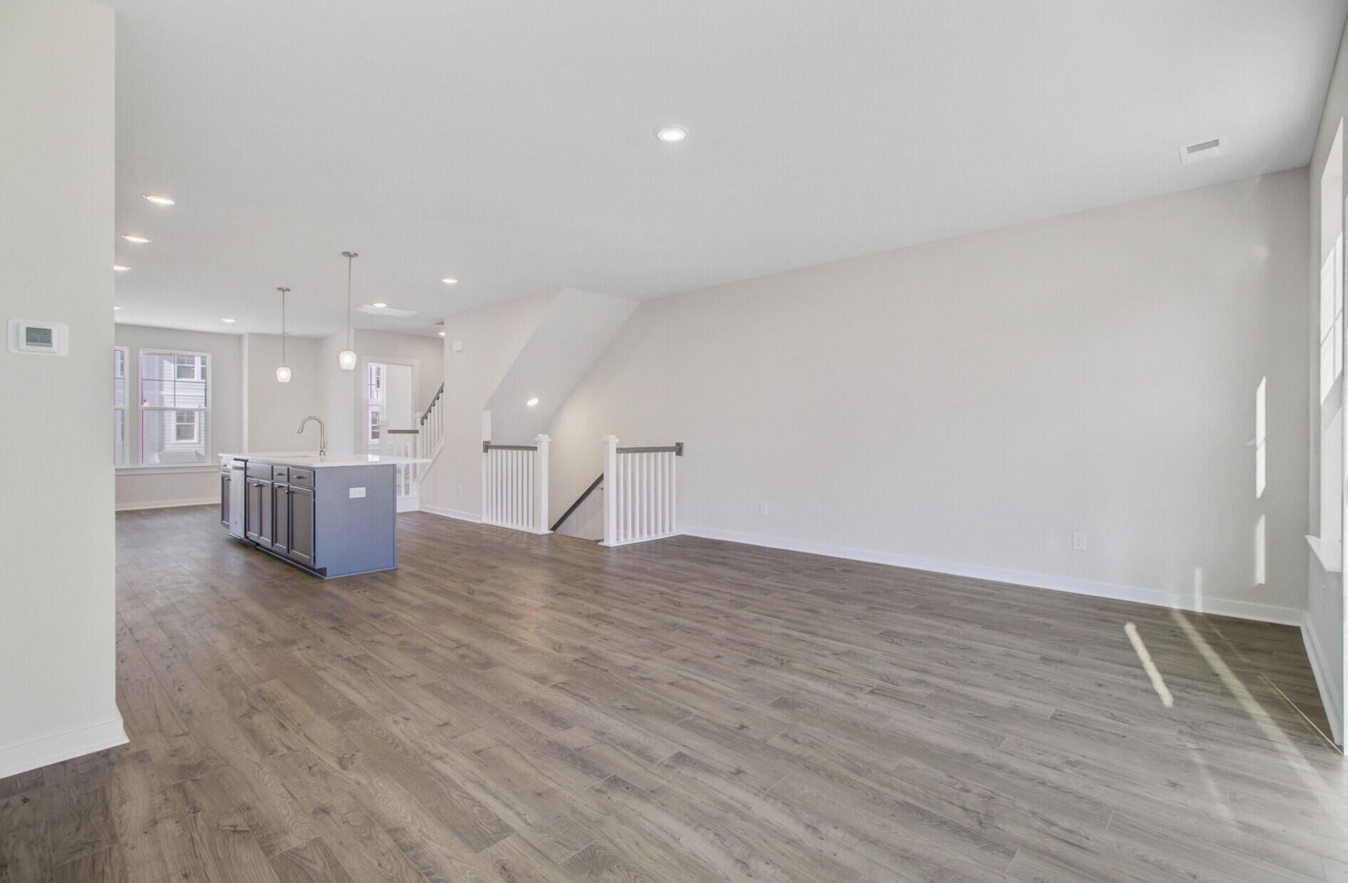 467 Caledon Court Photo 19