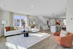 467 Caledon Court photo 4