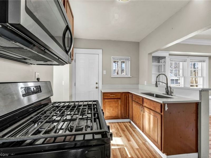 17913 Flamingo Avenue, Cleveland, OH 44135 Photo 16