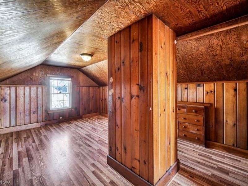 17913 Flamingo Avenue, Cleveland, OH 44135 Photo 32