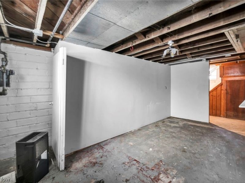 17913 Flamingo Avenue, Cleveland, OH 44135 Photo 35