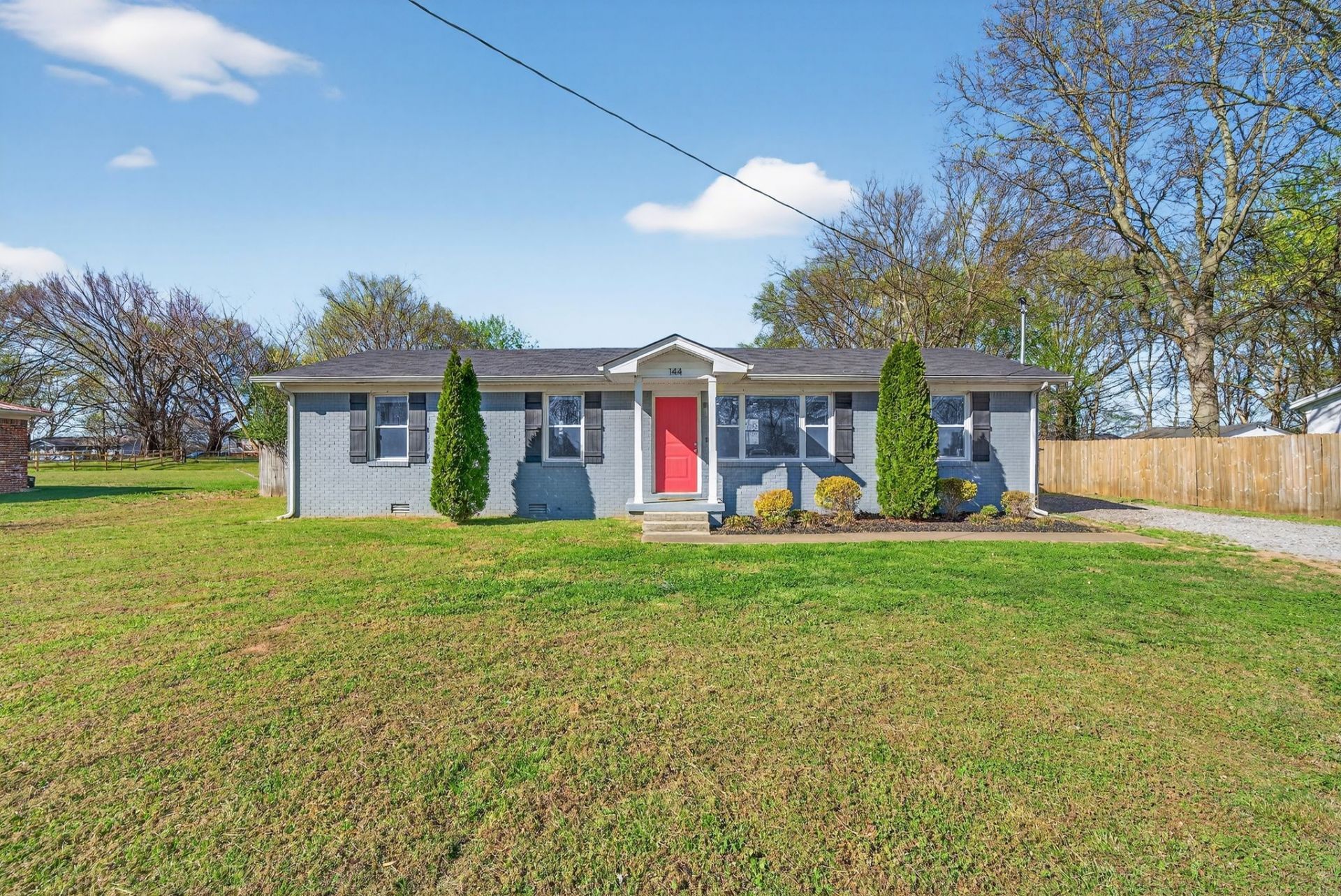144 Napier Dr, Columbia, TN 38401 Main Photo