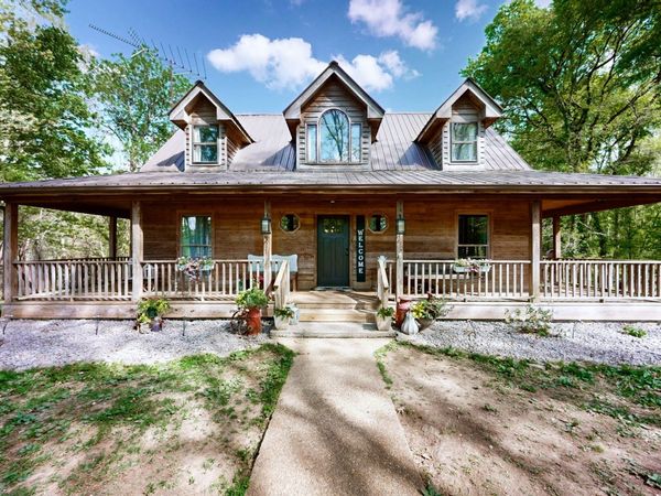 9695 Hartsville Pike, Lebanon, TN 37087