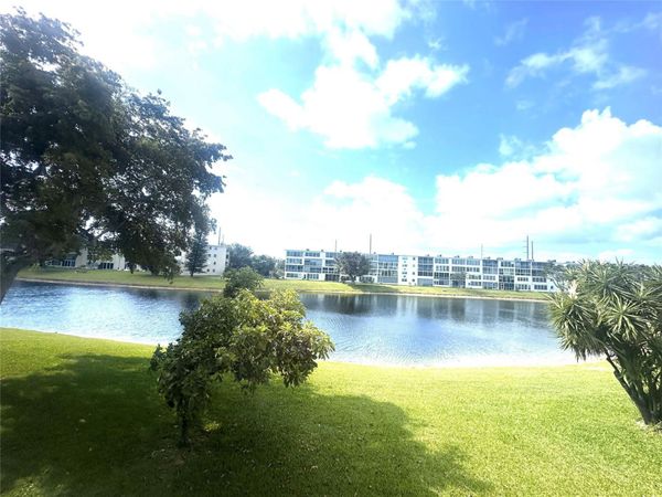 2004 Harwood C, Unit 2004, Deerfield Beach, FL 33442
