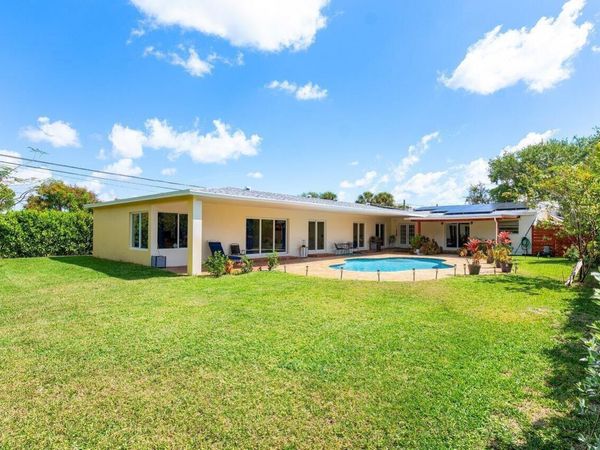 1650 NE 3rd Avenue, Delray Beach, FL 33444