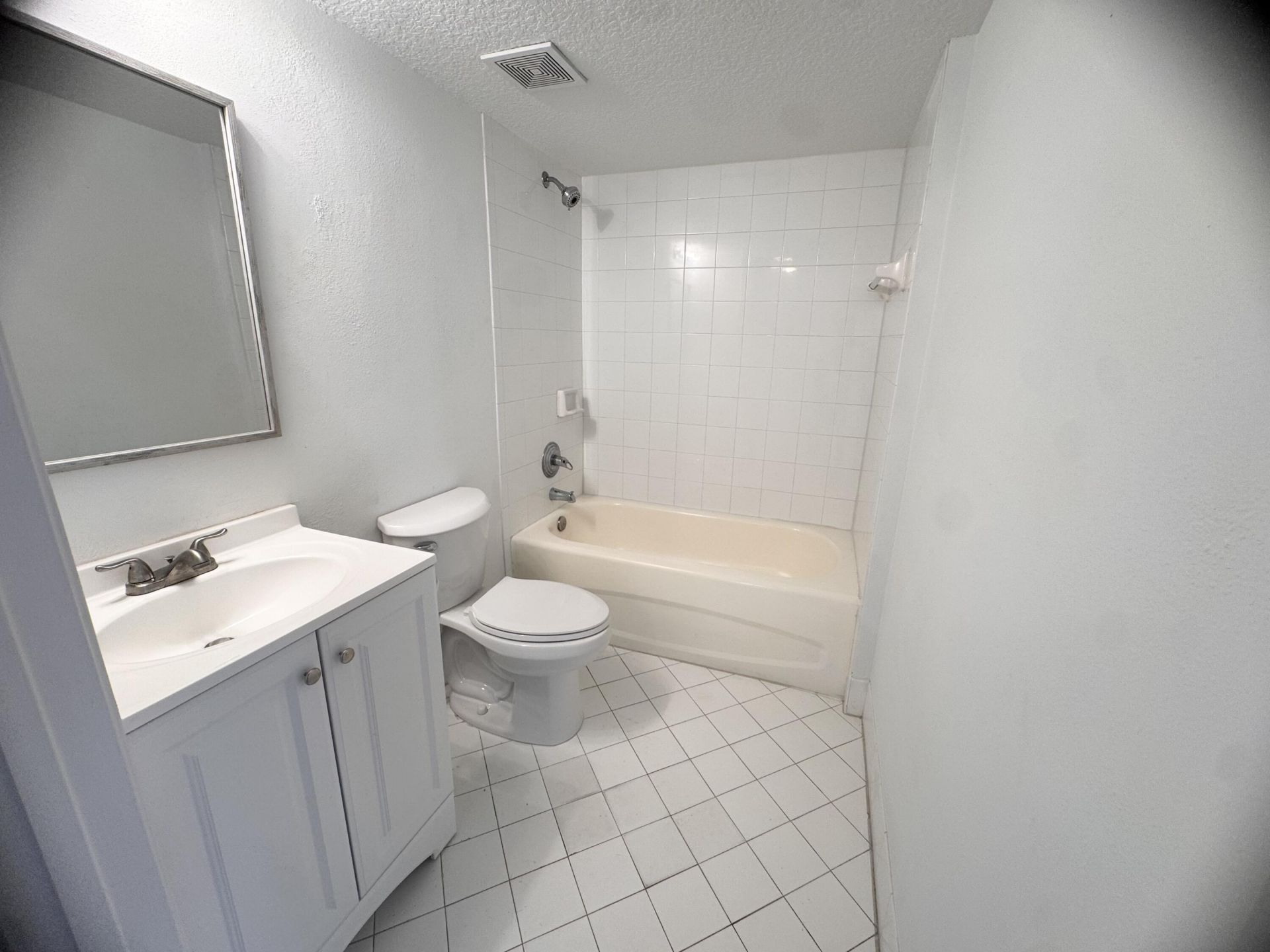 3730 N Jog Road, Unit 102, Royal Palm Beach, FL 33411 Photo