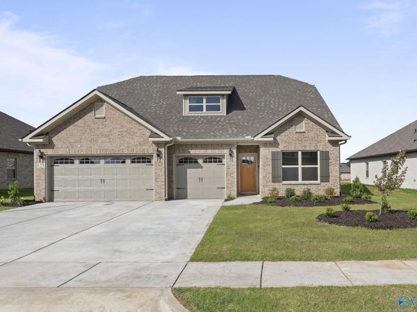 119 Ranna Drive, Huntsville, AL 35811