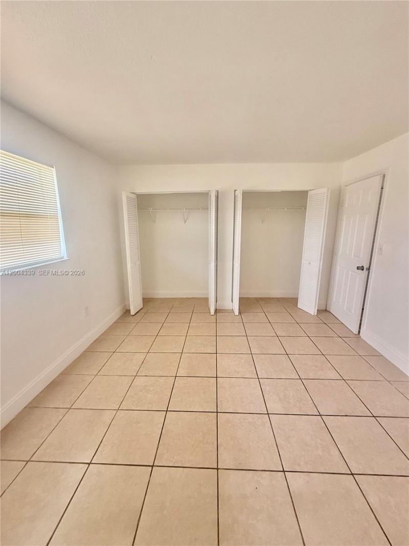 1990 NW 183rd St , Unit 9, Miami Gardens, FL 33056 Photo